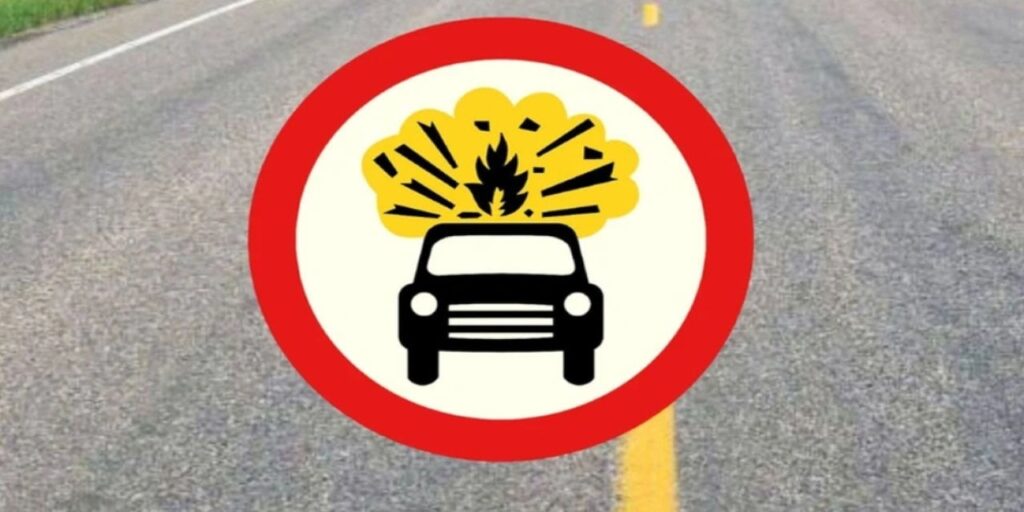 Yeni trafik levhasını gören şaştı kaldı