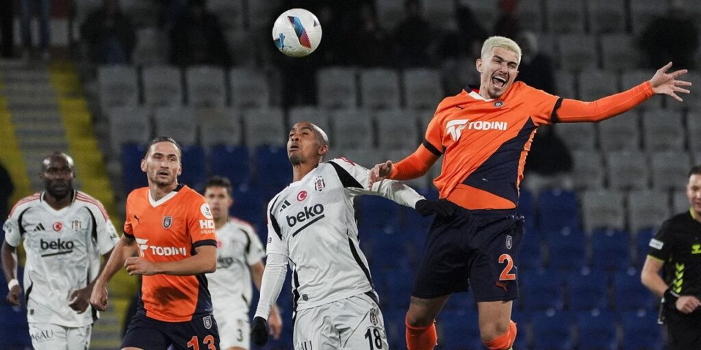 Beşiktaş’a bir darbe de Başakşehir’den
