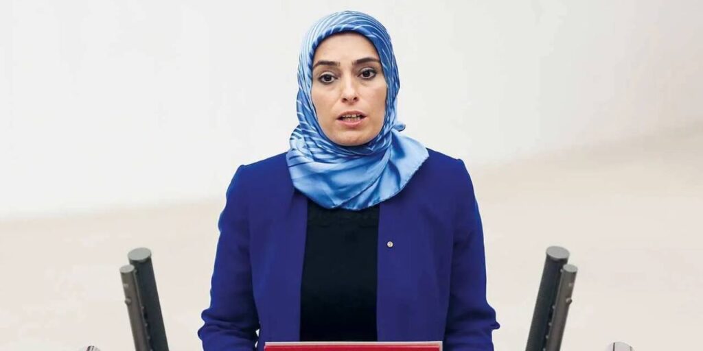 Eski vekilin naylon fatura dosyası Bakanlık’a gönderildi