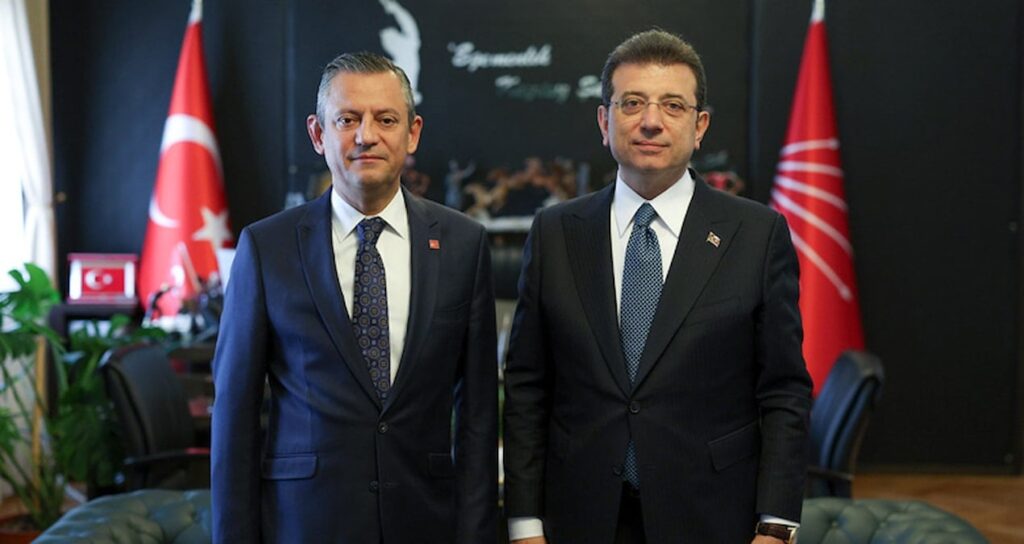 İBB Başkanı Ekrem İmamoğlu, CHP Genel Merkezi’ne geldi