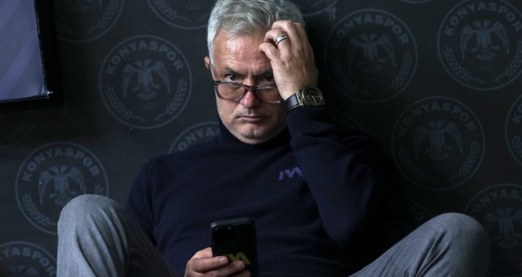 Mourinho yıldız oyuncunun fişini çekti