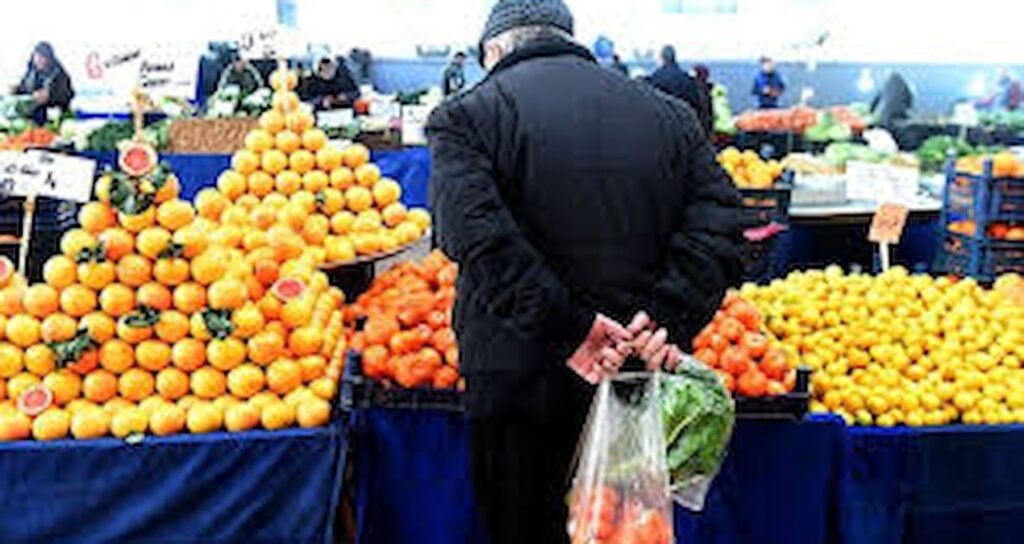 Açlık sınırı asgari ücretin 29 lira gerisinde kaldı!