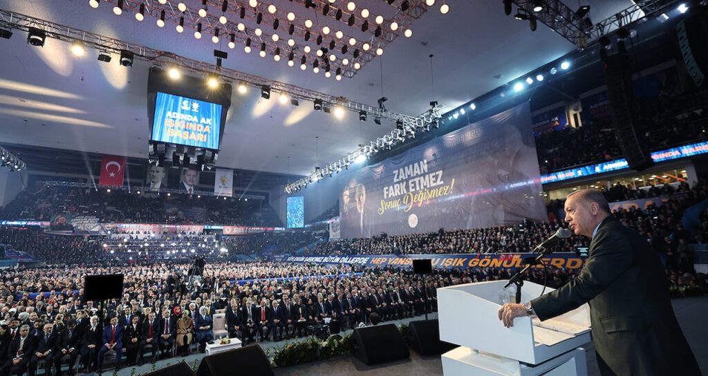 AKP MKYK listesi ve üyeleri belli oldu