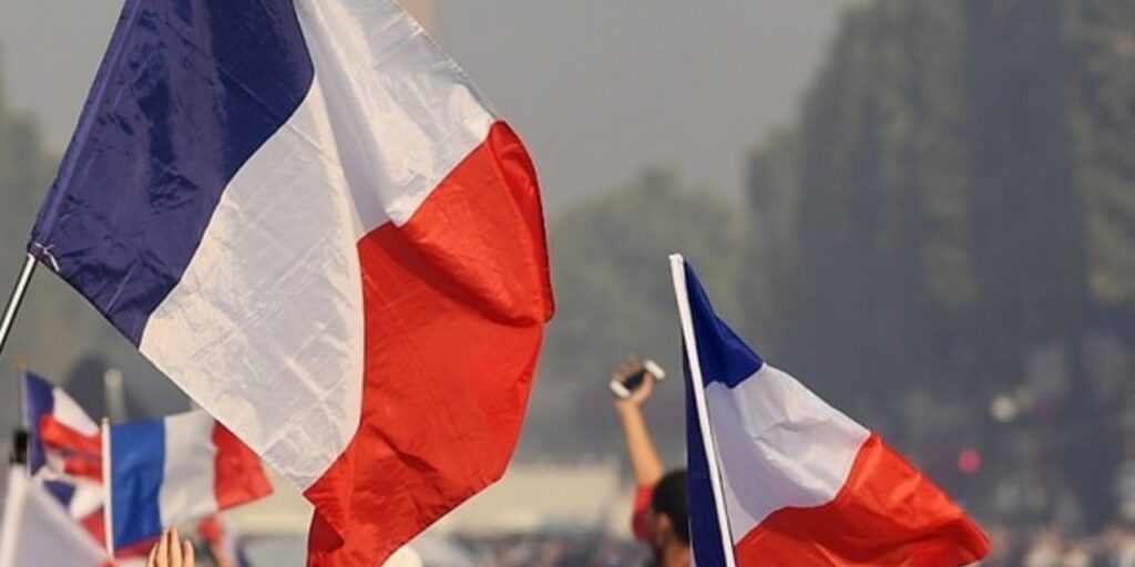 Fransa’da tarihi karar: Resmi meslek olarak tanındı