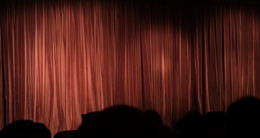 Maliye 150 sanatçıya birden inceleme başlattı