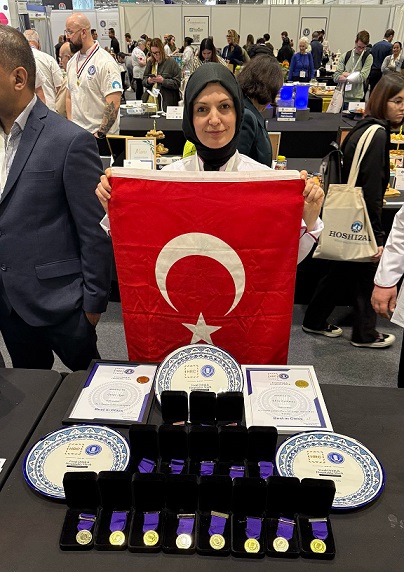 Türkiye’ye Şampiyonluğu Bursa’ya Altın Madalyayı Getirdi…