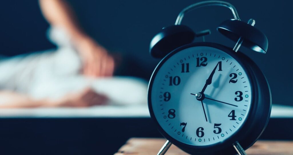 Sadece bir gece uykusuz kalırsanız ne olur?