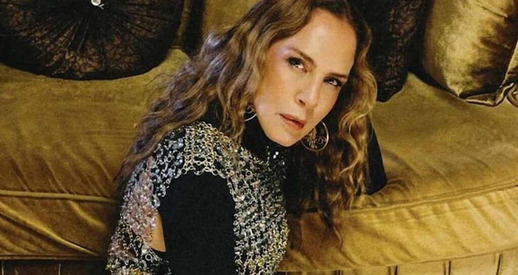 Sertab Erener’e dava açıldı