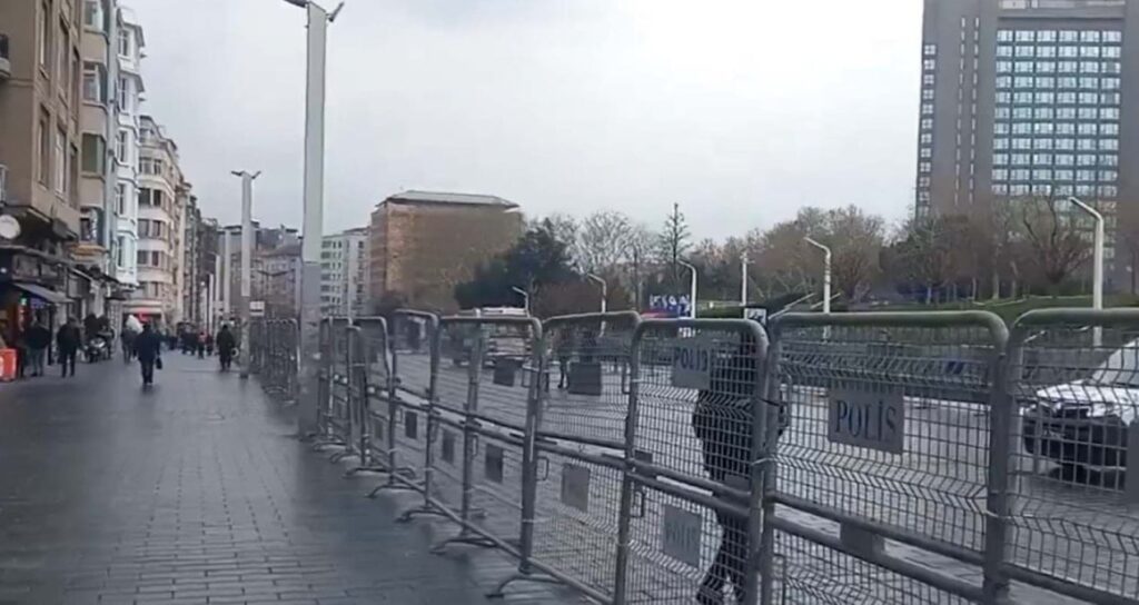 Taksim’de ‘İmamoğlu’ ablukası