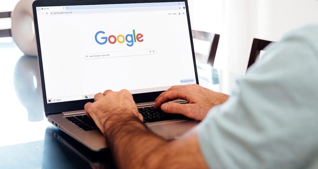 Bakan Uraloğlu: Google için hukuki düzenleme yapacağız