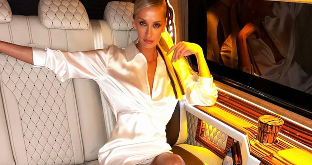 Didem Soydan gönlünü iş insanına kaptırdı