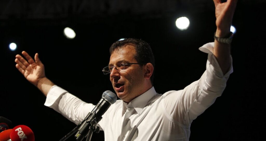 İmamoğlu’nun sosyal medya hesaplarını kapatma adımı!