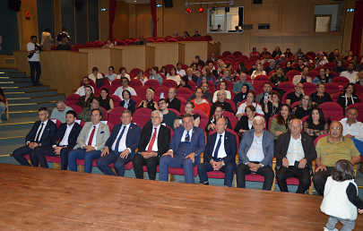 AKDENİZ’E DEĞER KATANLAR GÖRKEMLİ TÖRENLE ONURLANDIRILDI