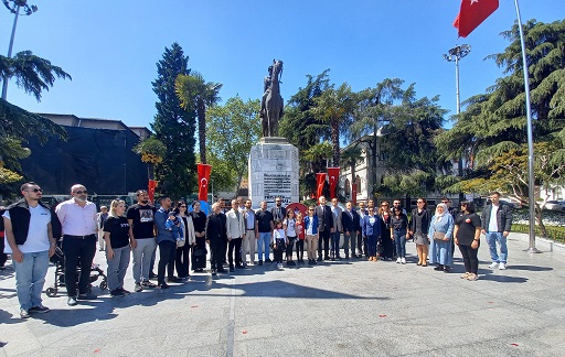 Zafer Partisi Bursa İl Başkanlığı’ndan 19 Mayıs Mesajı: “Türk Milleti Yalnız Değildir!”