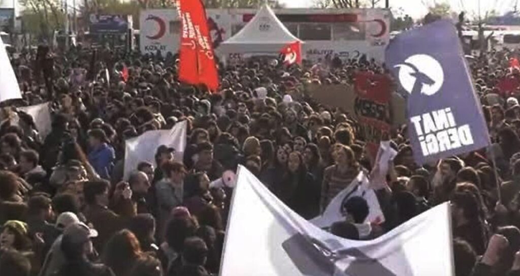 Bursa’daki gençler yargılanmaya devam ediyor