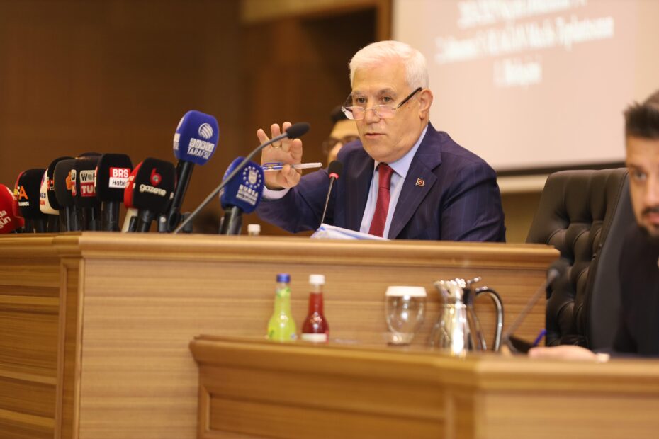 “BUSKİ belediyeye muhtaç duruma düşmüştür”