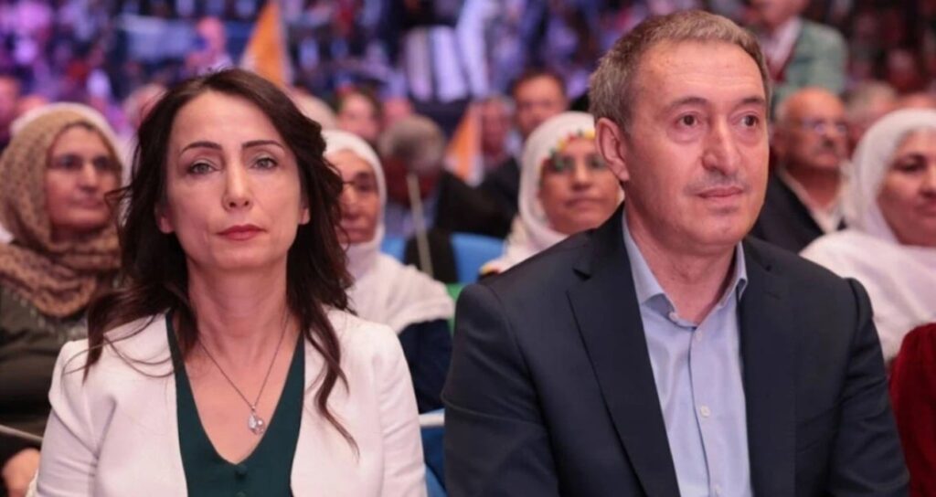 DEM Parti siyasi parti turuna başlıyor