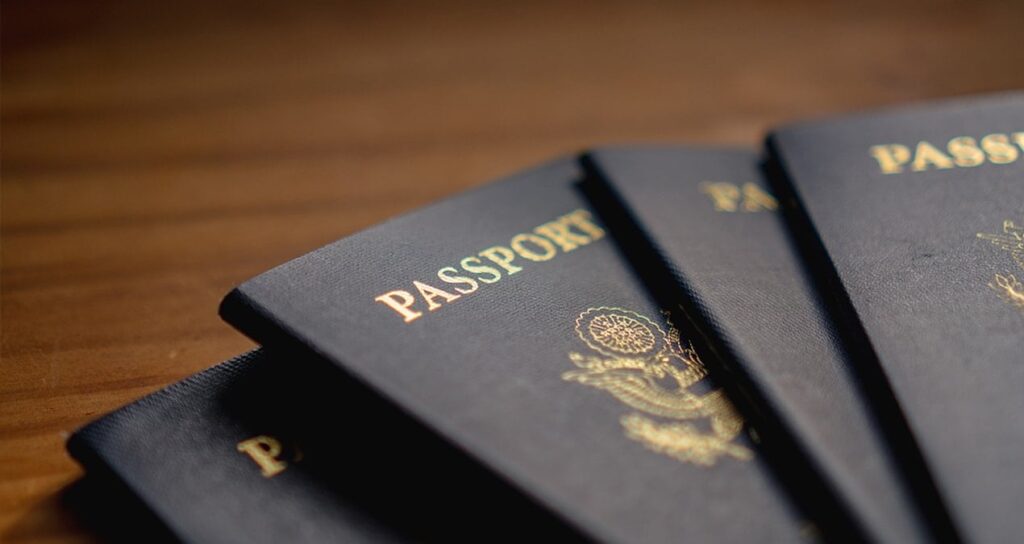 En güçlü pasaportlara sahip ilk 10 ülke