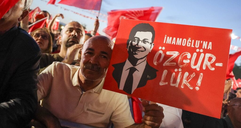 İmamoğlu: Otokrasiler yenilmez değildir, geçmişte yenildiler, yine yenilecekler