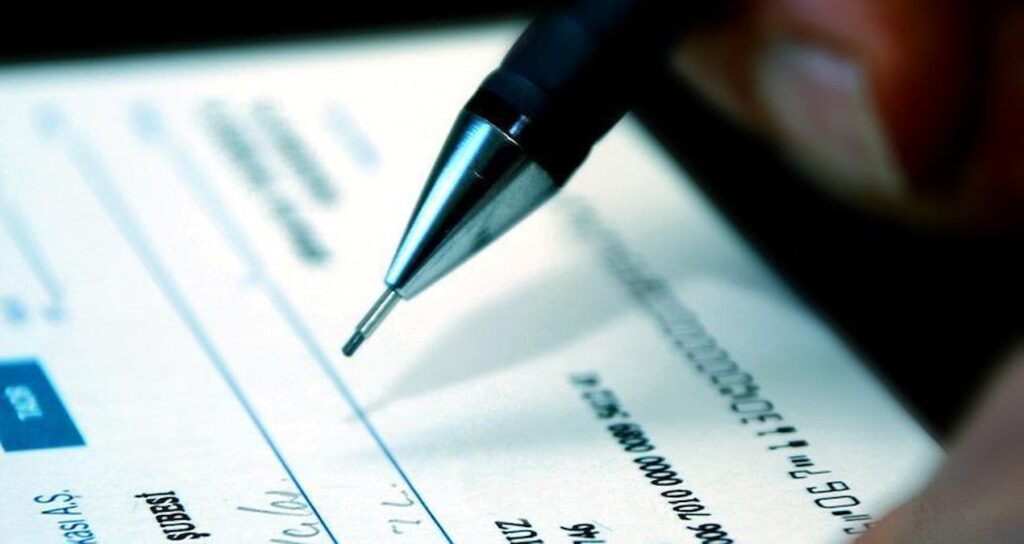 Karşılıksız çekler nisan ayında iki katına çıktı!