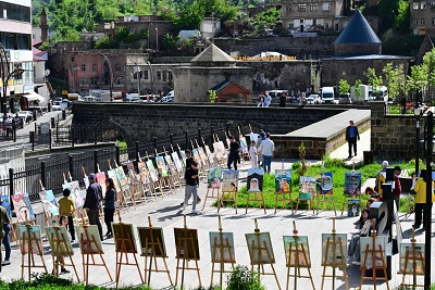 “Birlikte Güzeliz 5. Resim Sergisi” Bitlis’te Büyük Beğeni Topladı