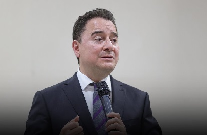 DEVA Partisi Genel Başkanı Ali Babacan, Bursa Ziyaretinde Şehircilik ve Ekonomi Üzerine Sert Eleştirilerde Bulundu