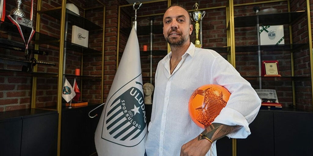 Sercan Yıldırım Bursaspor’a kattı