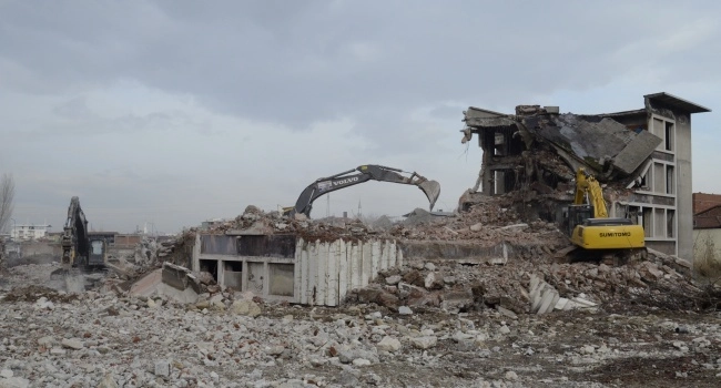 DAĞDER Genel Başkan Adayı Derya Başak’tan Tarihi Proje: Sıcaksu’da “DAĞDER Kültür Sarayı” Hayata Geçiyor