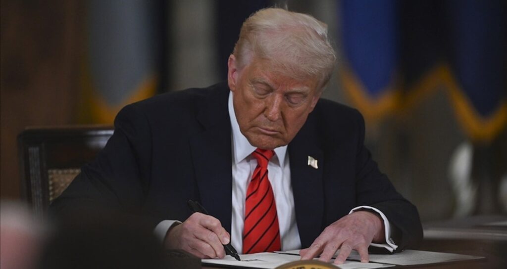 12 ülkeye giriş yasağı, 7 ülkeye yeni kısıtlama