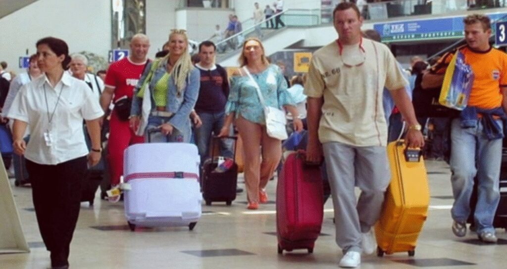 273 bin kişi Türkiye’yi terk etti: İşte nedeni