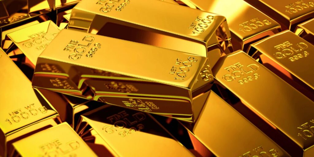 Altın yükseliyor, uzmanlar uyarıyor