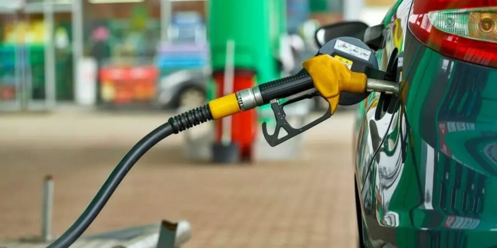 Brent petrol ralli yapıyor, motorine zam mı gelecek?