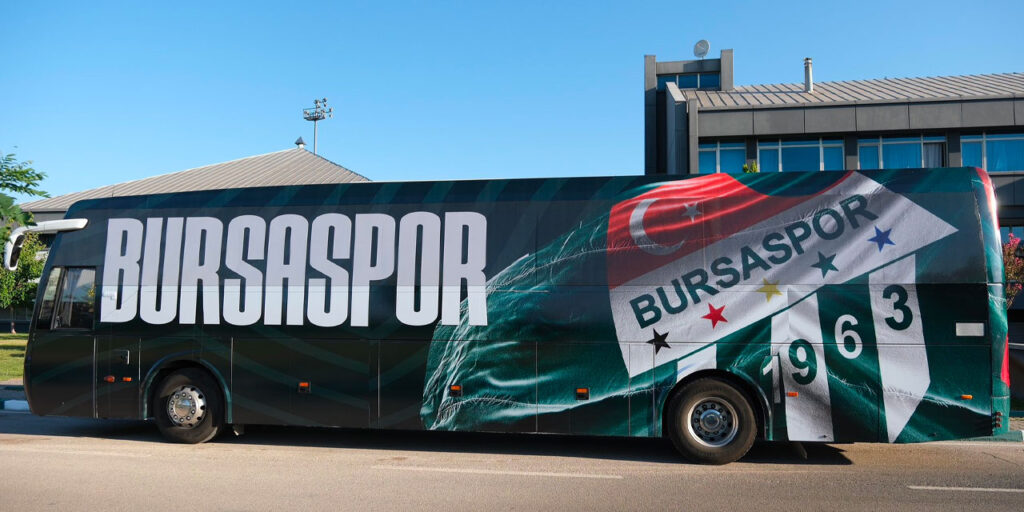 Bursaspor’un otobüsü değişti