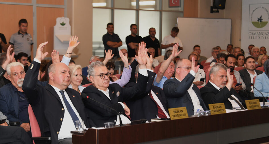 Erkan Aydın, “Çiftehavuzlar’da 300’e yakın bağımsız bölüm deprem riskinden kurtulacak”