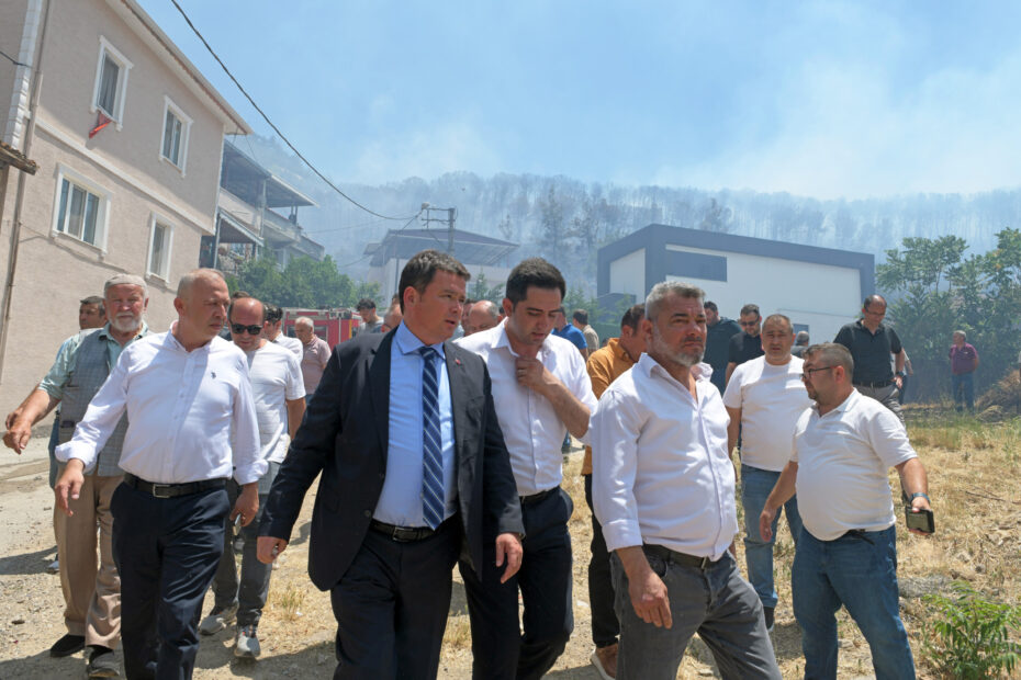 Erkan Aydın İsmetiye’deki yangın bölgesinde