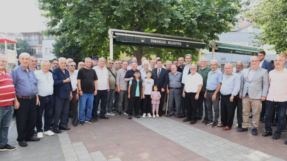 Erkan Aydın Kemerçeşme mahalle sakinleriyle kahvaltıda buluştu