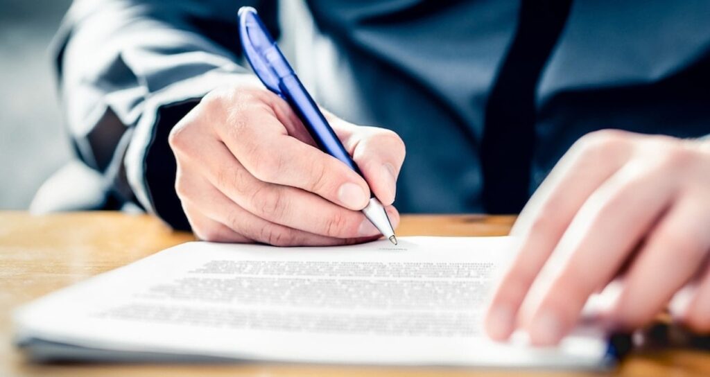 İşten ayrılan işçiye bu belgeyi vermeyen yandı