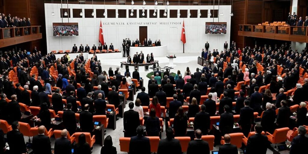 Meclis Başkanlık Divanı üyeleri Resmi Gazete’de yayımlandı