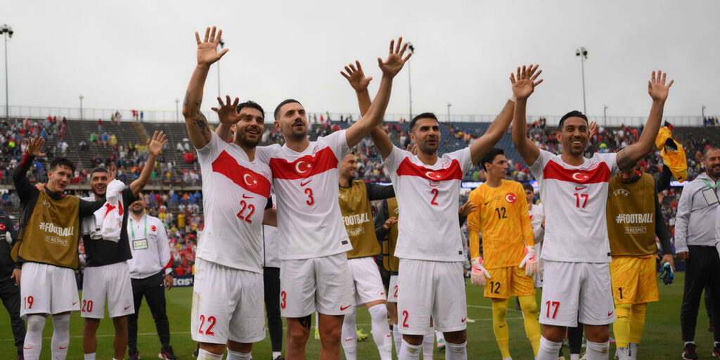 Milyonlarca taraftar Milli Takımı izleyemeyecek