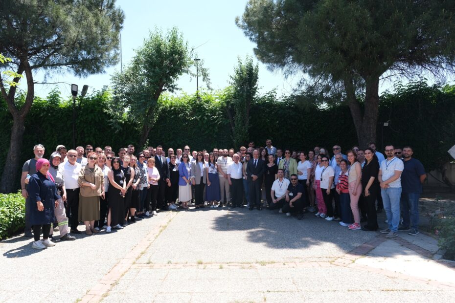 Nilüfer Belediyesi çalışanları bayramlaştı