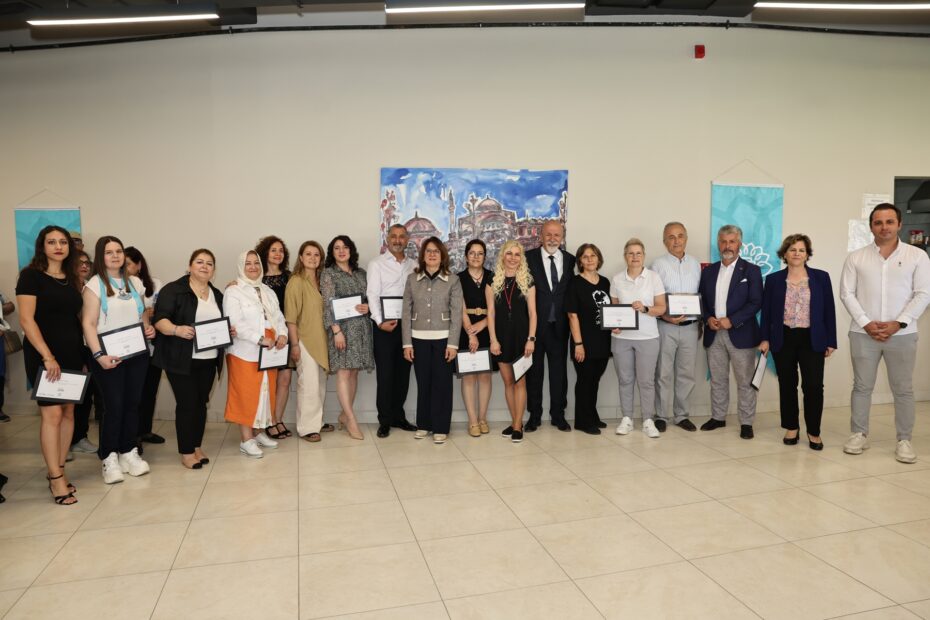 Olgun gençlerden göz alıcı eserler