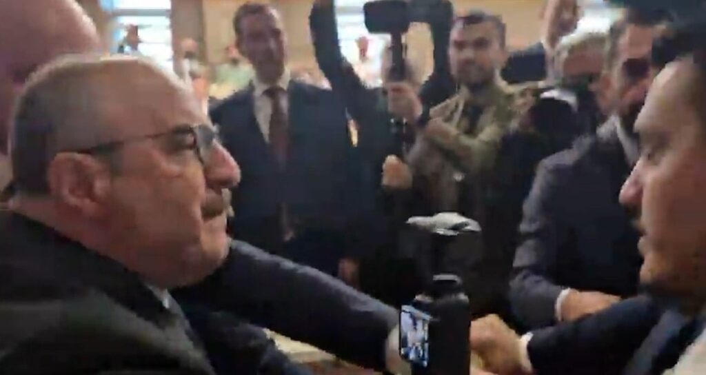 TBMM komisyonunda arbede! Orhan Sarıbal’a saldırı