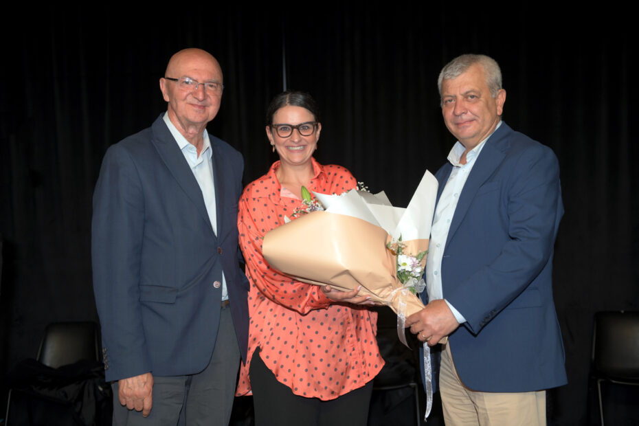 ‘Tersine Dünya’ Osmangazili sanatseverler için sahnelendi