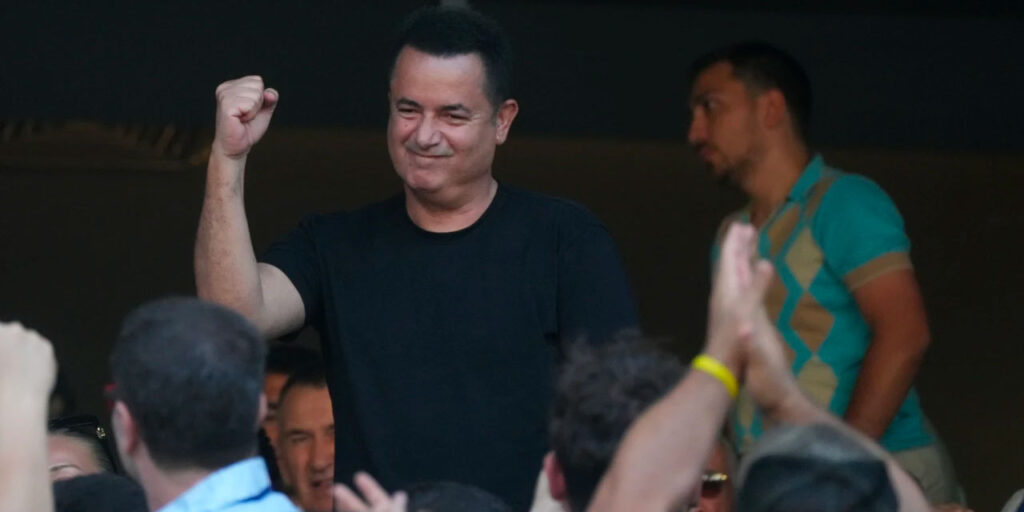 Acun Ilıcalı ödemeleri neden yapamadığını açıkladı