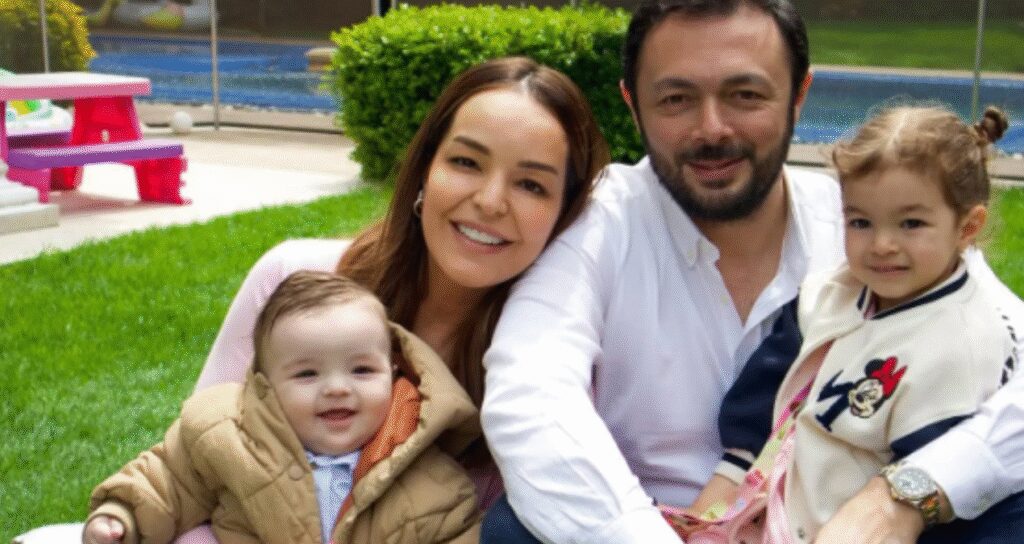 Bengü’den eski eşine gönderme