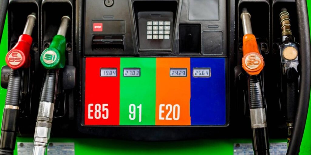 Benzin istasyonlarına giren yeni benzin E20 yakıtı nedir ?