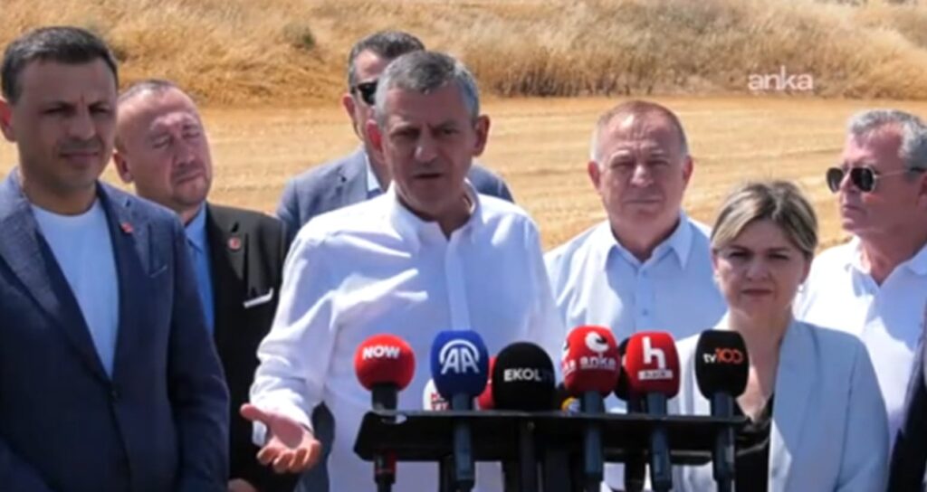 ‘CHP her şartta komisyona girecek diye bir şey yok’
