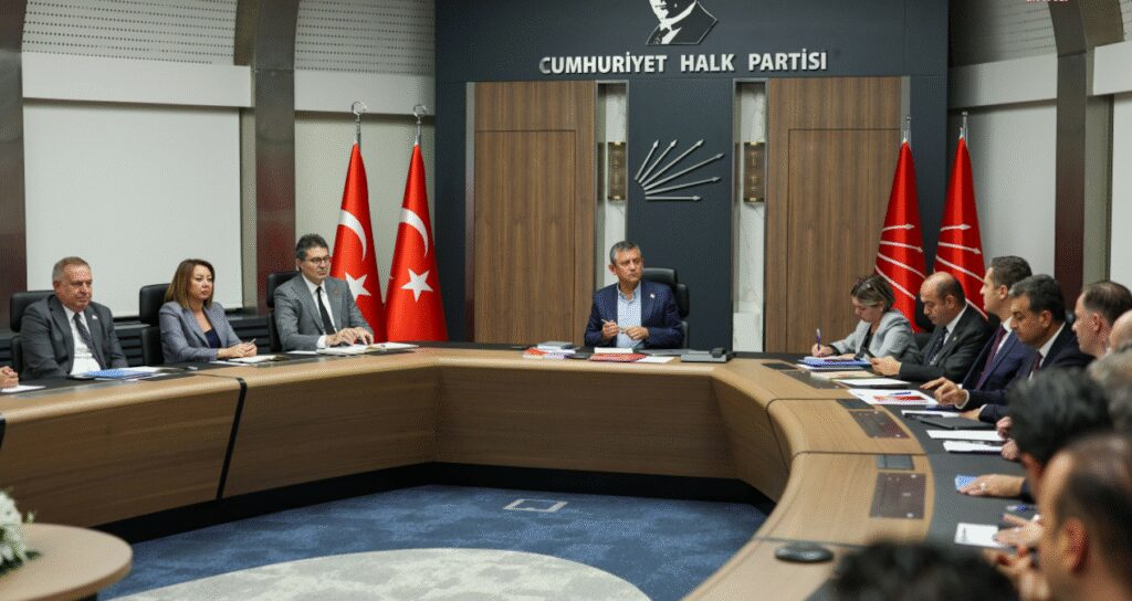 CHP’den komisyon için iki şart