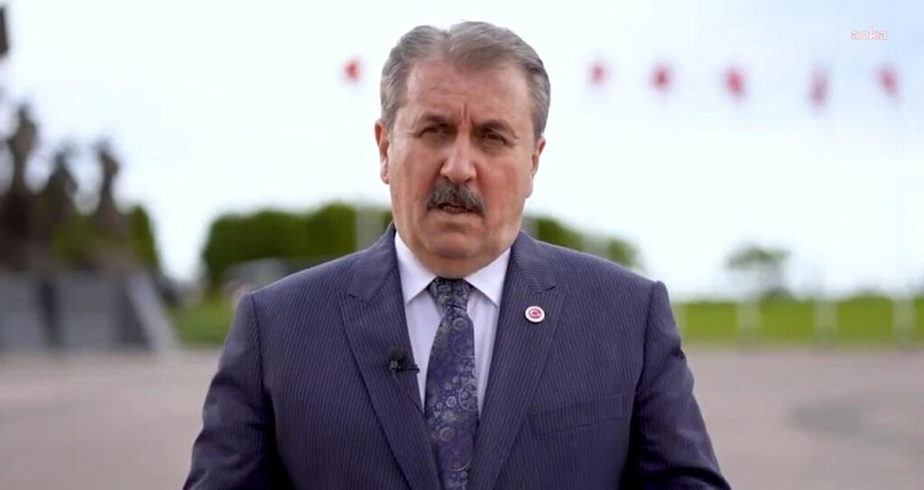 Cumhur’un küçük ortağı 3 suç için idam cezası istedi