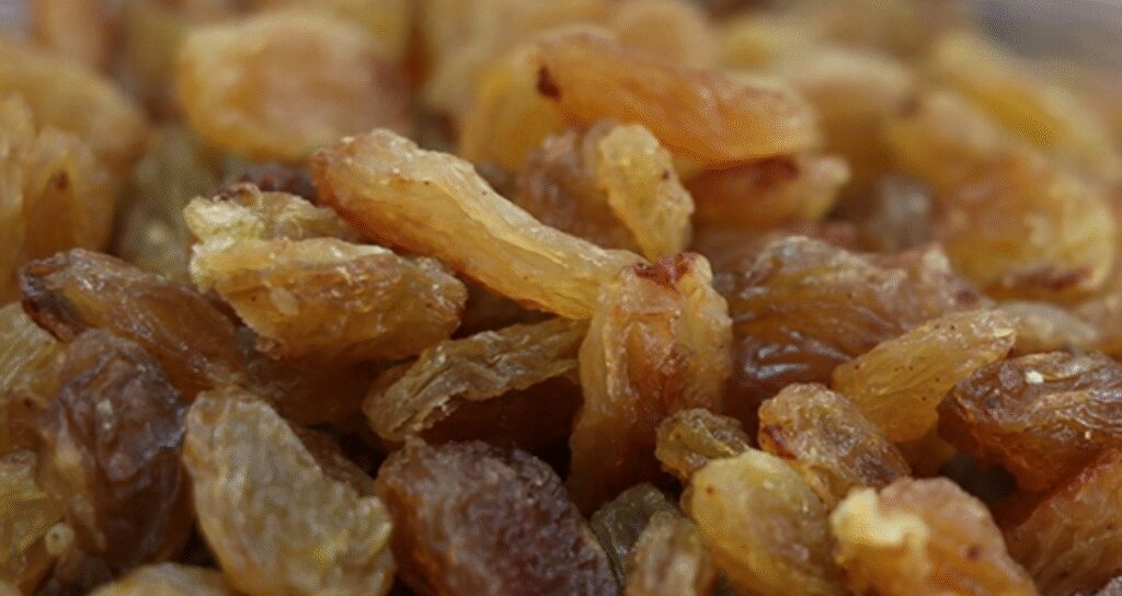 Kuru üzüm acilen market raflarından kaldırılıyor